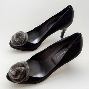Carisma Pumps Women's Sz 7 Black Leather Heels Fur Pom Pom Italy